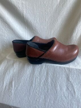 Lands' End Brown Leather Slip-On Clogs